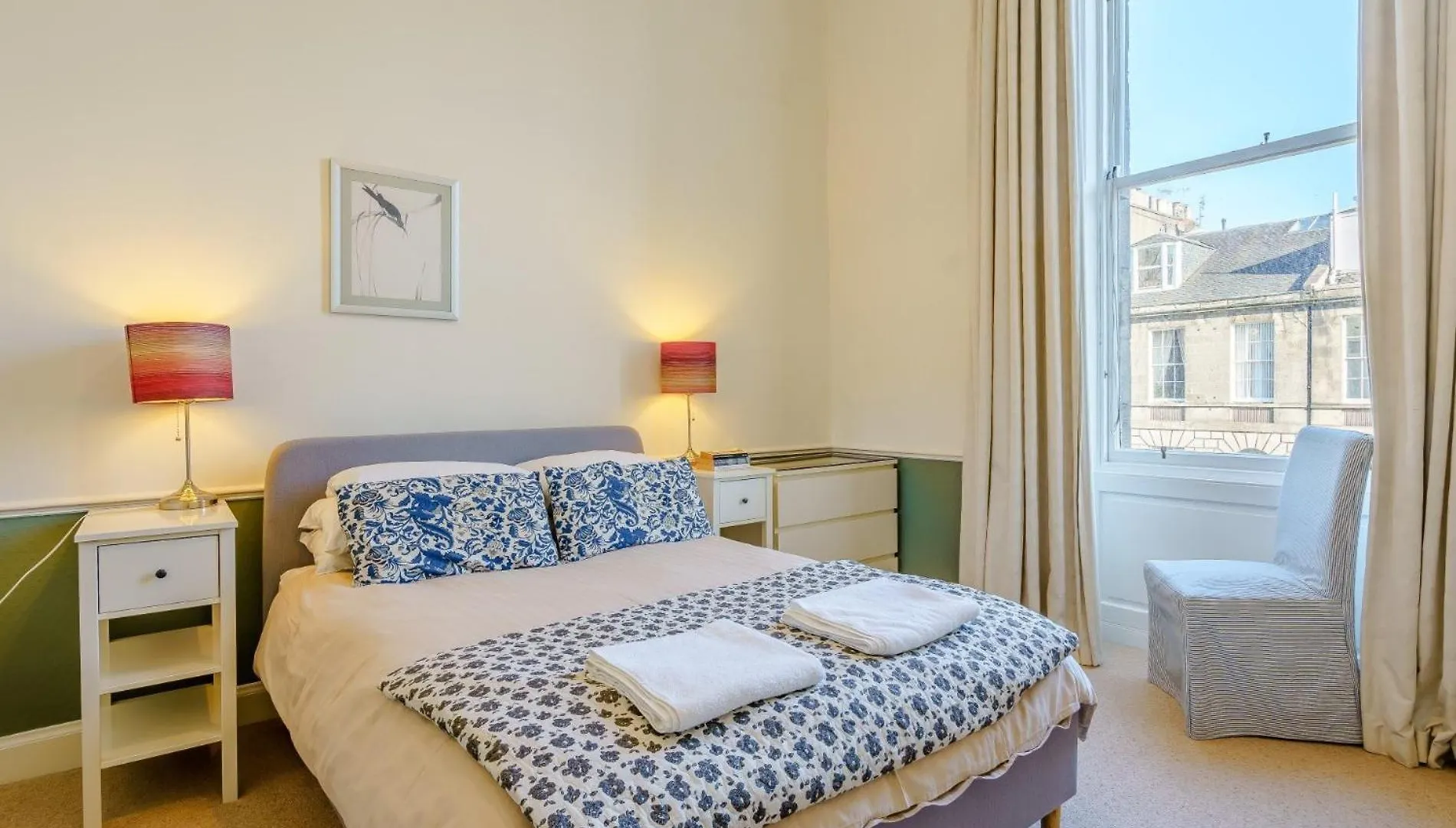 3 Bed In Edinburgh 79008アパートメント 0*,