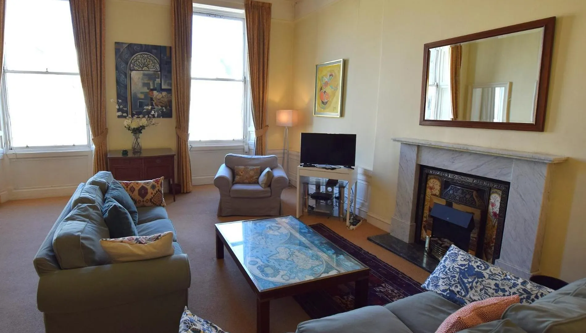 アパート 3 Bed In Edinburgh 79008アパートメント