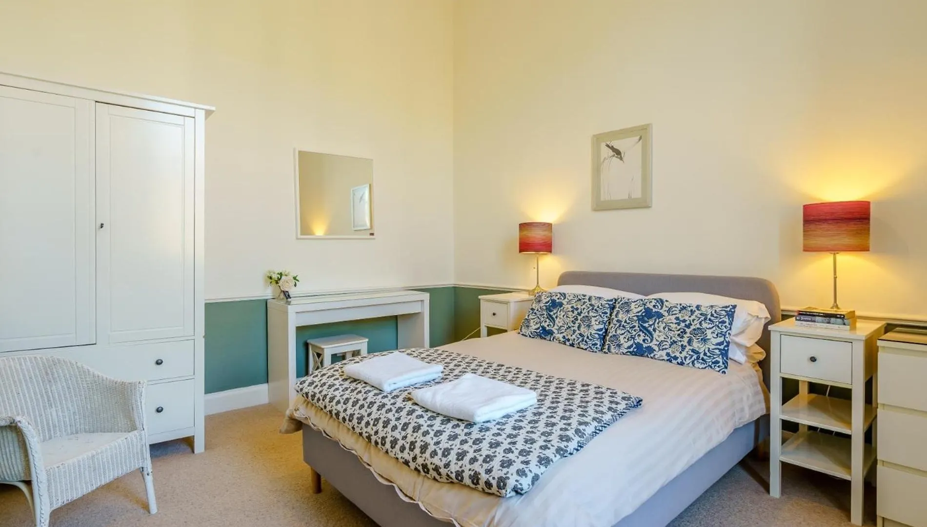 3 Bed In Edinburgh 79008公寓 公寓
